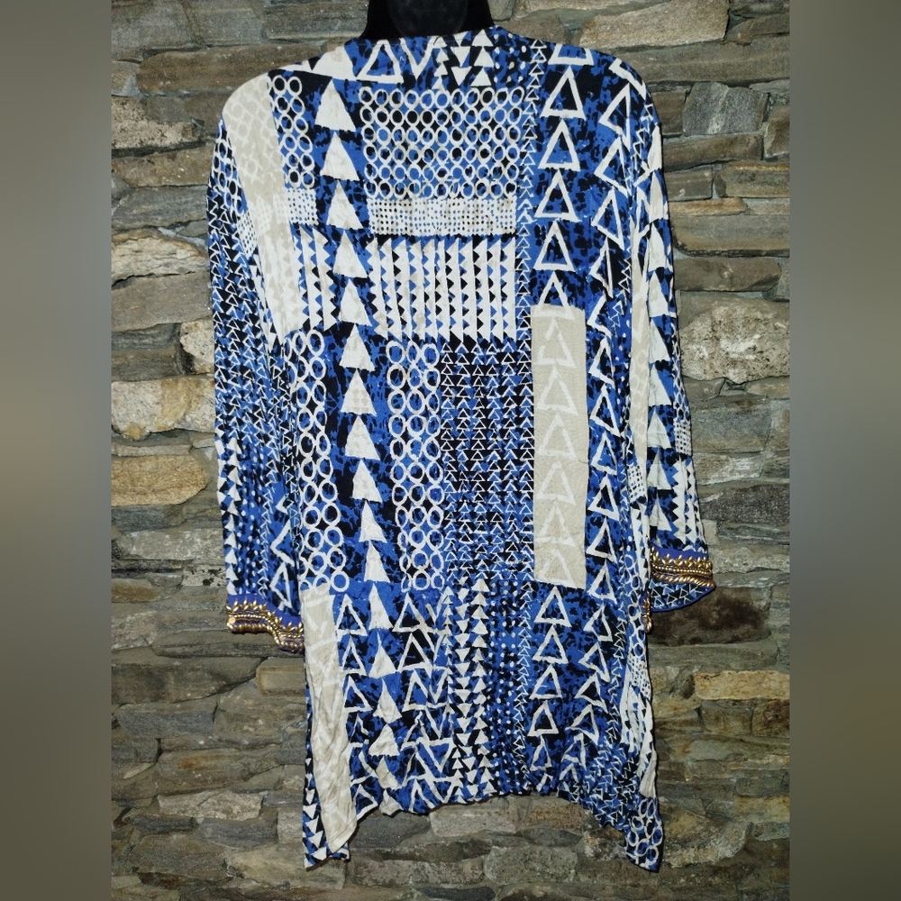 Mira tunic blue and taupe, metal embellishments v neck size xl - Picture 5 of 11